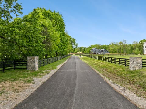 Owen Hill Farm 5 - Gallery image 1
