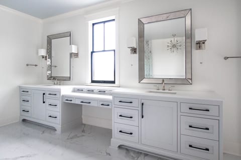 Wilson Pike - Landscape view 1