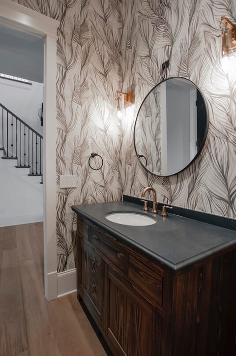 Wilson Pike - Gallery image 1