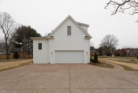 Eton Court - Gallery image 1
