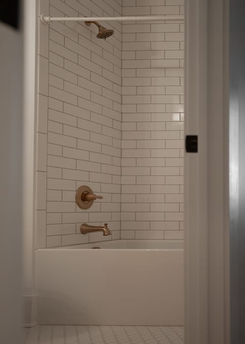 Cherokee Park - Gallery image 5