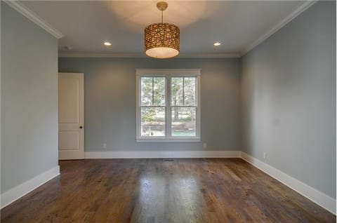 Lone Oak - Gallery image 2