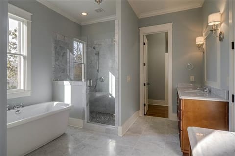 Lone Oak - Gallery image 3