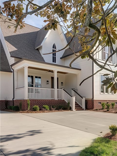 Lone Oak - Gallery image 2