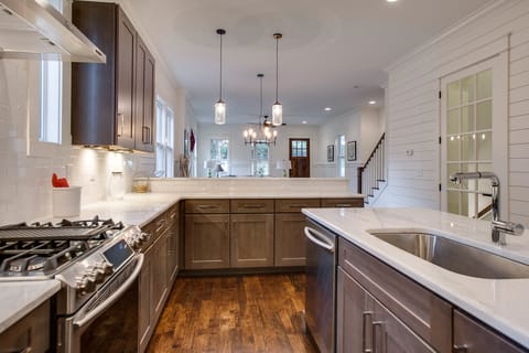 South 15th - Gallery image 1