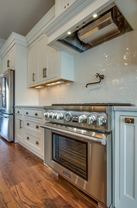 Trinity 3 - Gallery image 2