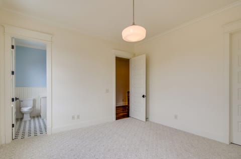 Trinity 3 - Gallery image 1