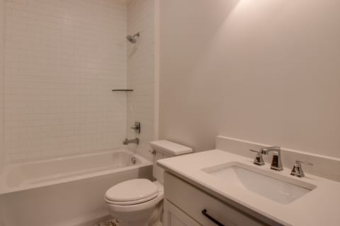 Trinity 2 - Gallery image 1