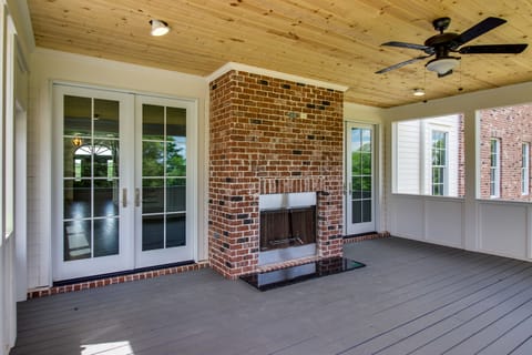 Trinity 2 - Gallery image 1