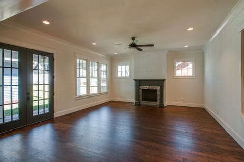 Calvin Ave - Gallery image 1