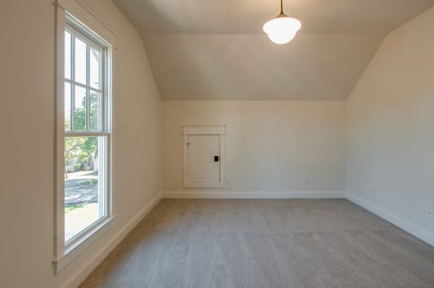 Calvin Ave - Gallery image 2