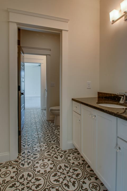 Calvin Ave - Gallery image 2