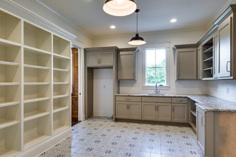 Trinity 1 - Gallery image 2